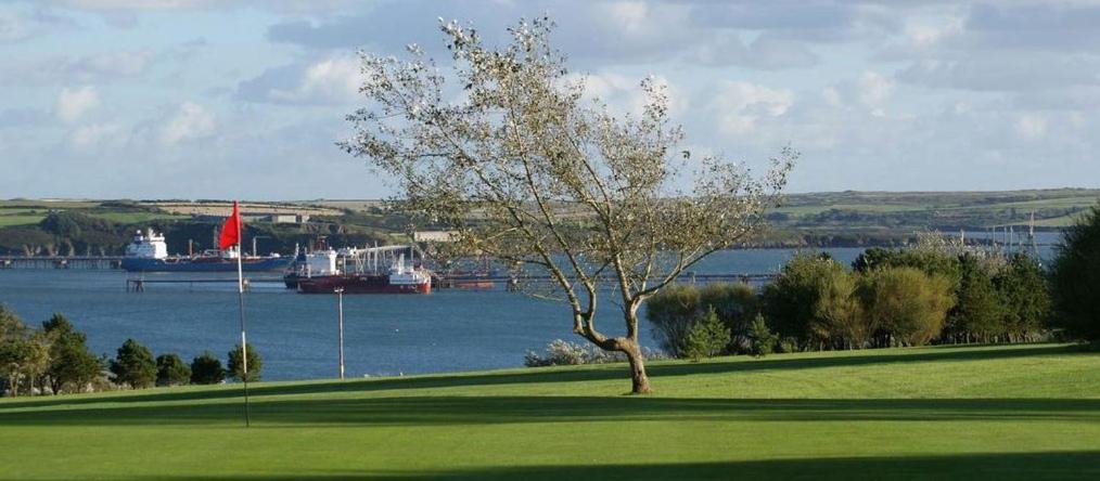Sea View Luxury 5 Star Cottage Near Milford Marina Milford Haven Exterior foto